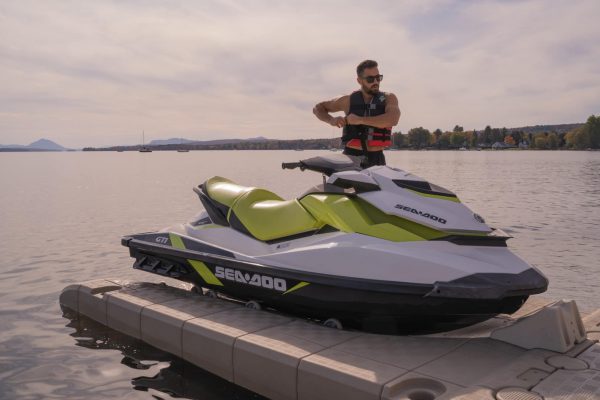 pontile-galleggiante-moto-acqua-Jetroll-Candock