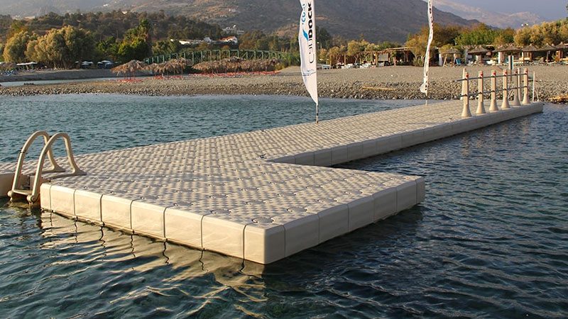pontili-galleggianti-in-Campania-candockitalia
